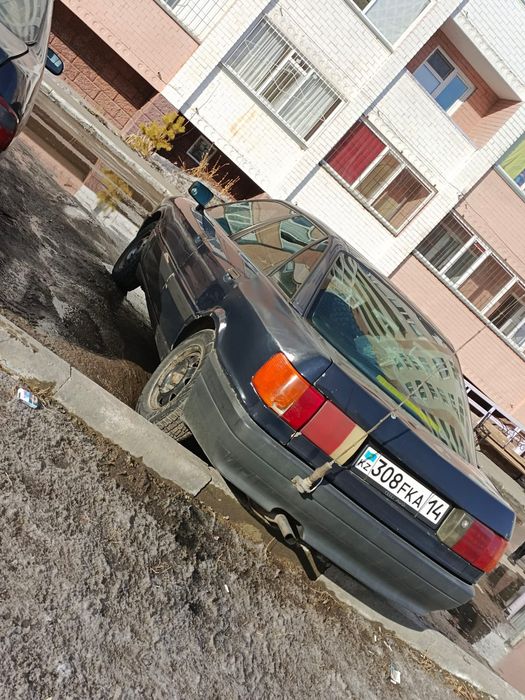 Продам Ауди 80 б3