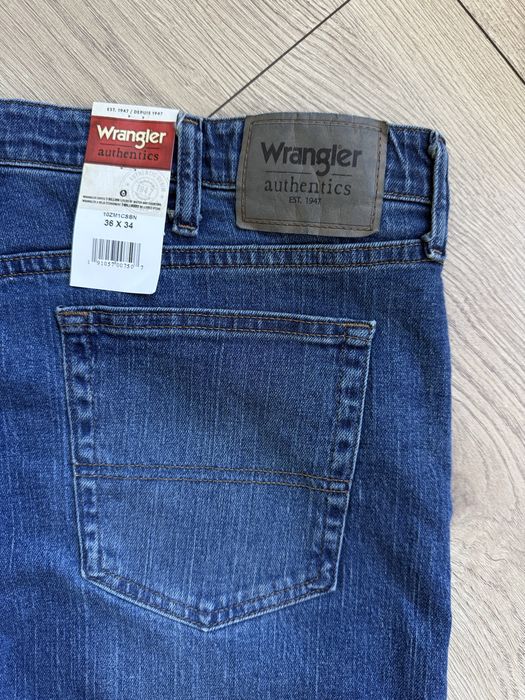 Blugi WRANGLER Albastru Barbati | Marime 36 x 34 (Talie 95 cm)