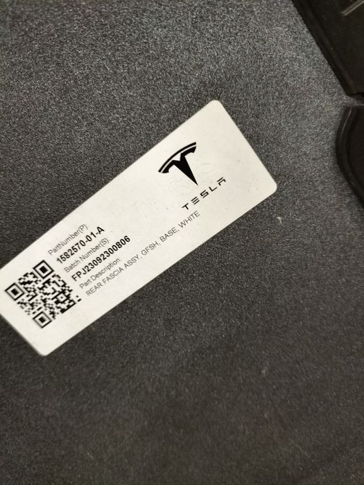 Задна броня Tesla Model 3 Highland / Тесла Модел 3 Хайленд 2024г.