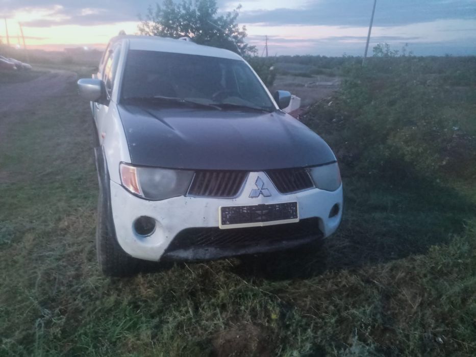 Продам Мицубиси л200