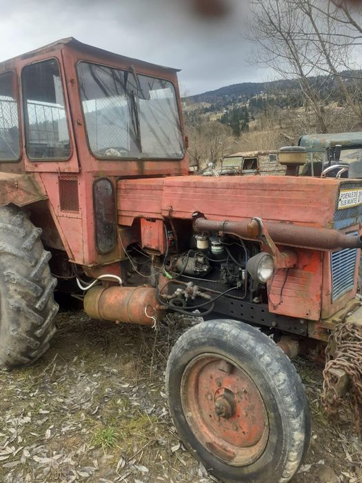 Tractor de vănzare