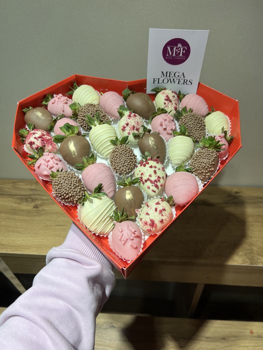 клубника в шоколаде