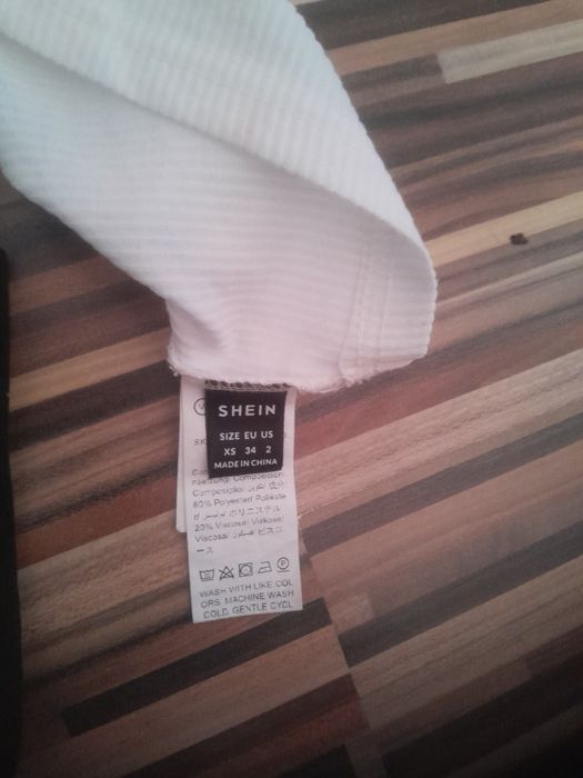 Летни кроп топ за момиче