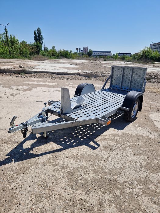 Închiriez remorca auto/moto