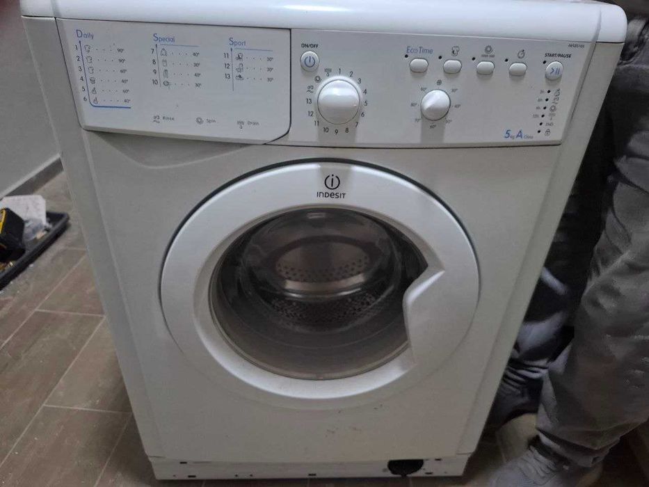 Стиральная машинка indesit на запчасти
