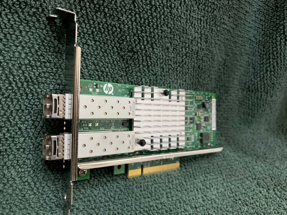 Адаптер HP Ethernet 10Gb 2-port 560SFP+ Adapter+ 2шт SFP+ 10gb 850nm