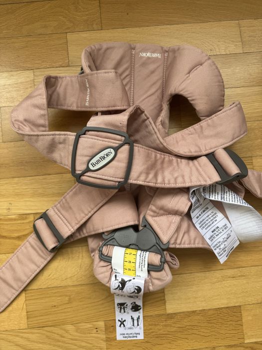 Marsupiu Baby Bjorn Anatomic Mini