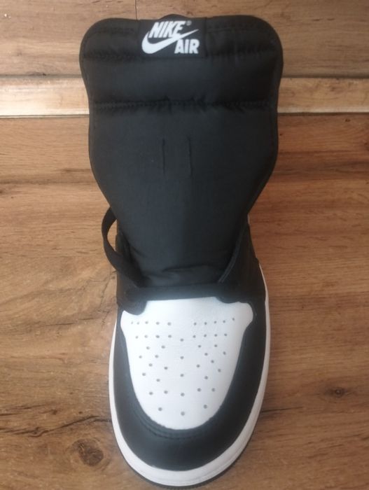 Продаю кроссовки Nike!