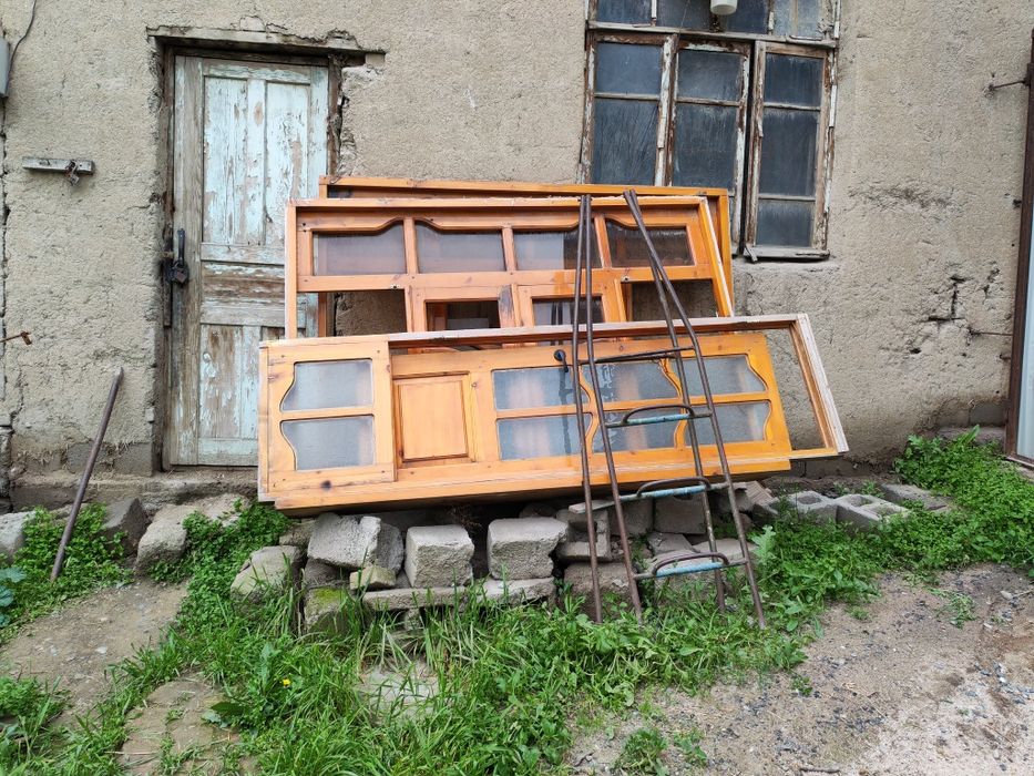 Тахта эшик ва дераза