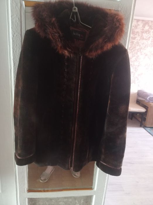 Продам полушубок