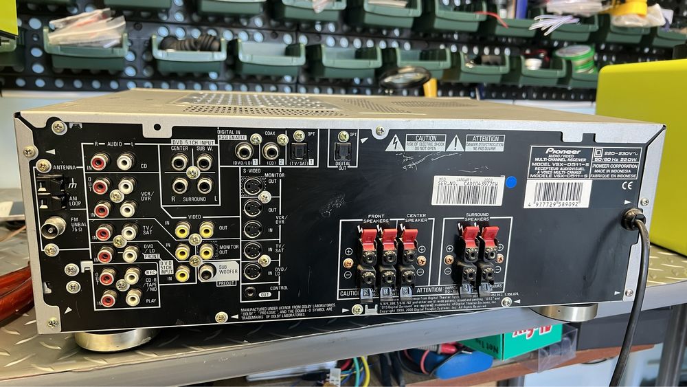 Усилвател Pioneer VSX-D511