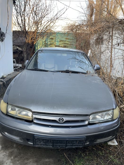 Mazda cronos 96года на запчасть