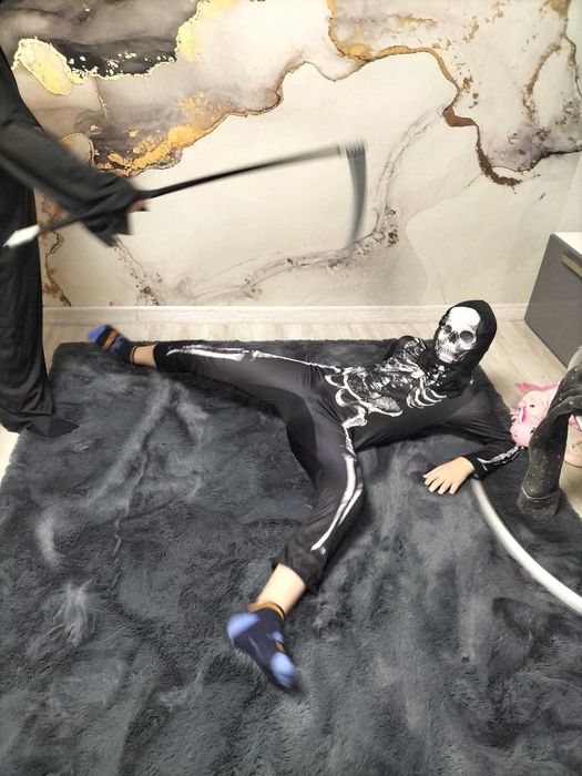 salopeta schelet Halloween