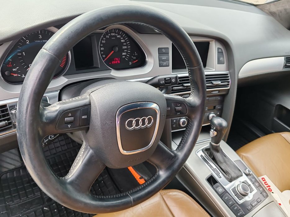 Vând Audi A6 - 2009.