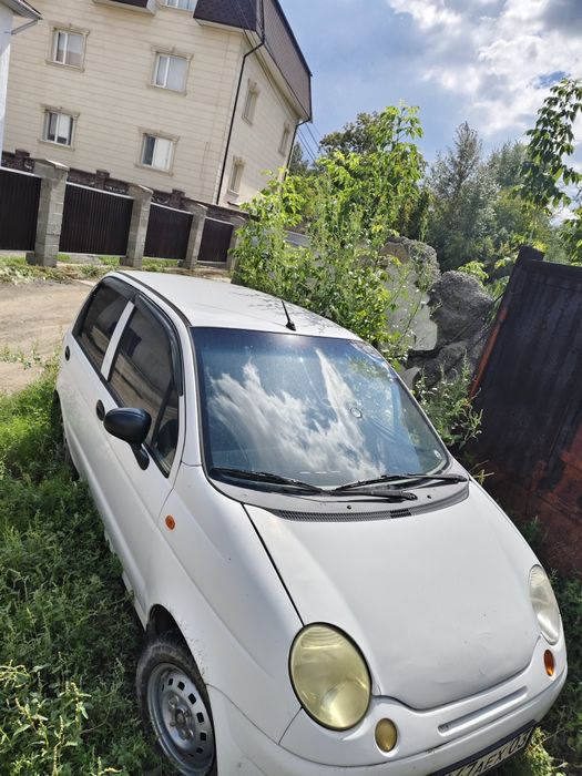 Срочно продам машину