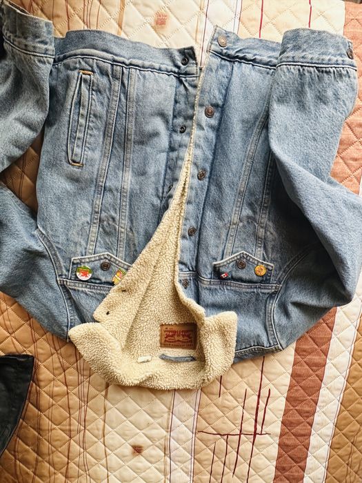 Оригинално Levis яке размер М