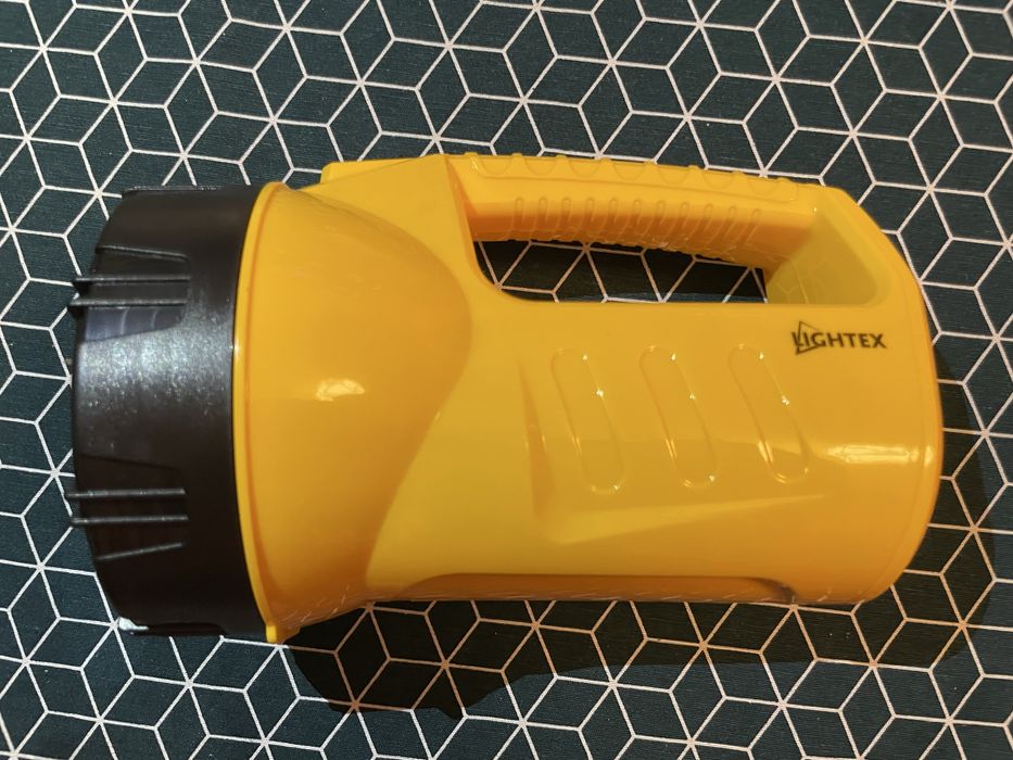 Преносим LED прожектор LIGHTEX