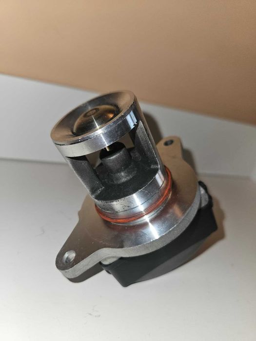 Supapa EGR Mercedes W211 A6461400760