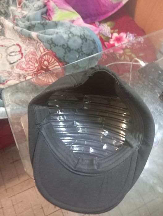 Продам кожаную кепку