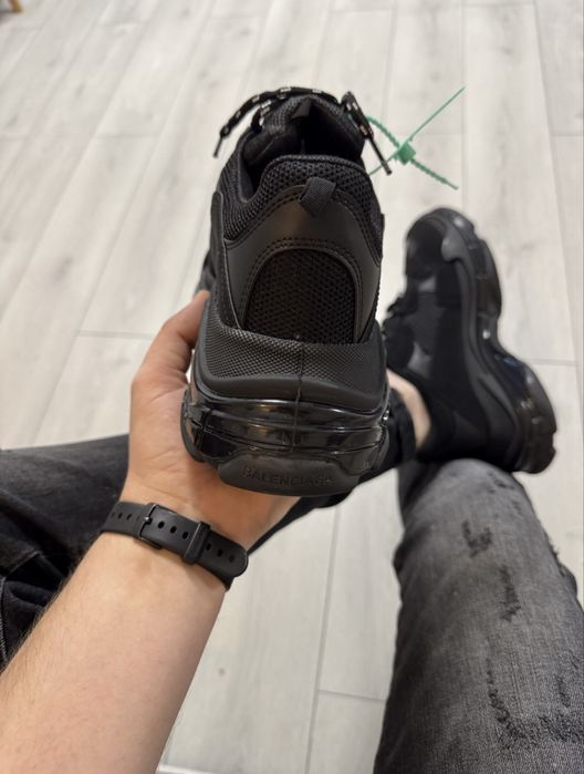 Balenciaga Triple S - 43 Cu factura!