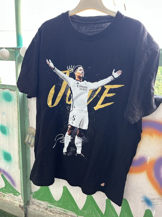 Футболна тениска белингам