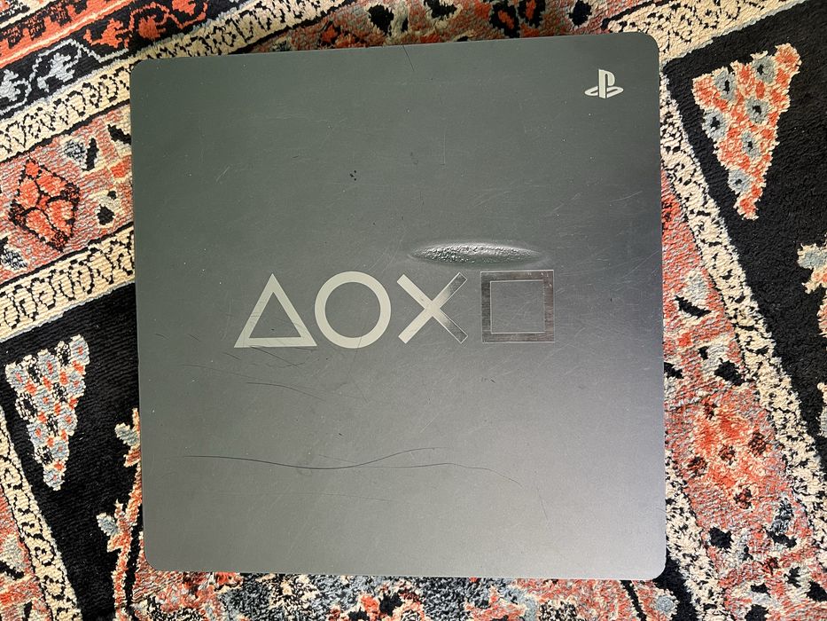 PlayStation 4 Slim 1TB Limited Edition (Days of Play) – Само конзола / без джойстик