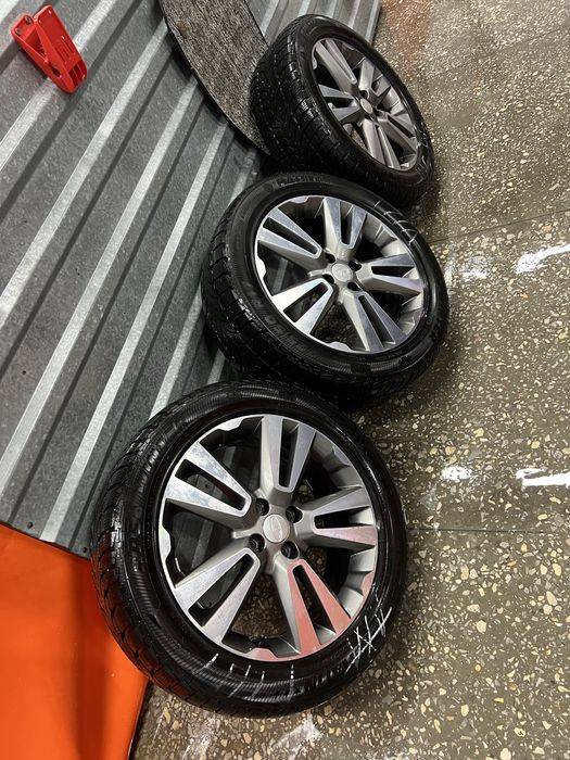 Продаю титанки от Lada Vesta