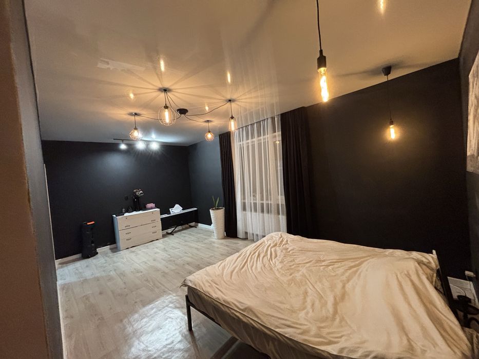 Продам дом в 12 микр 150кв.м.