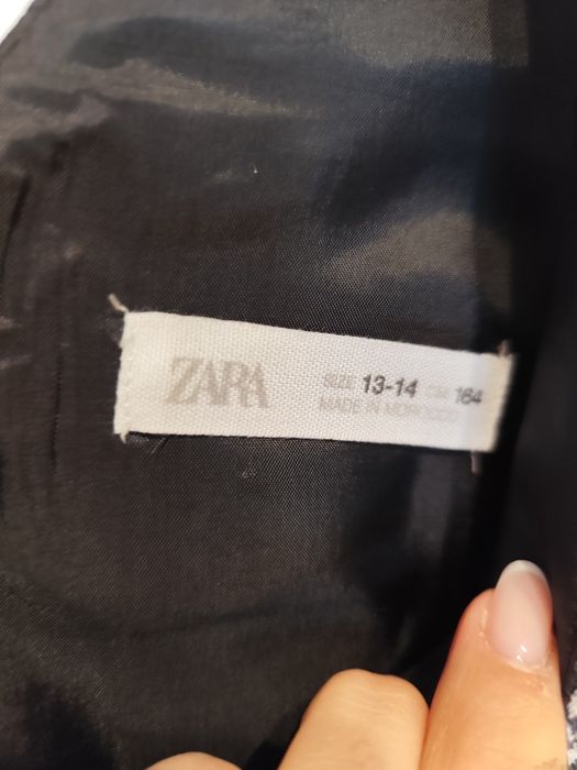 Чисто нов елегантен детски сукман ЗАРА 13-14