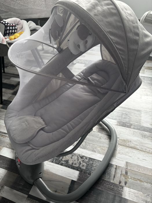 Електрическа люлка-шезлонг