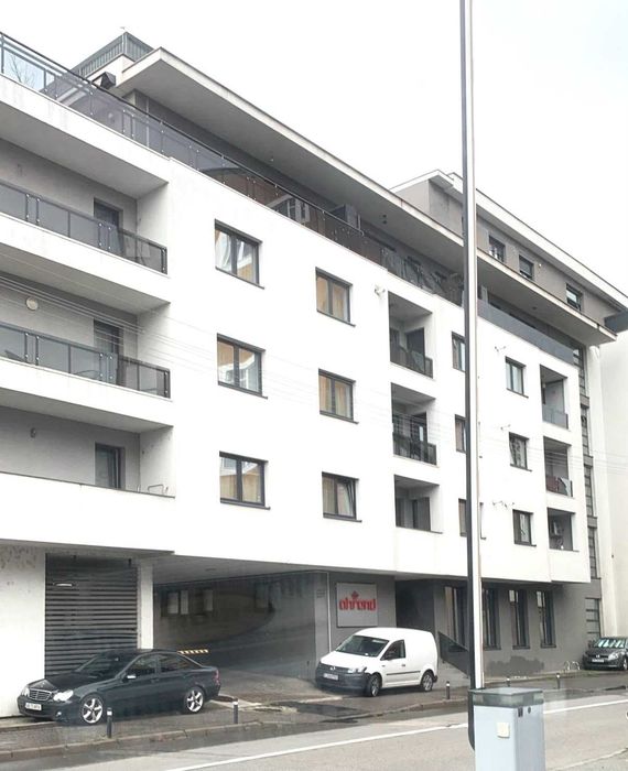 Apartament de inchiriat