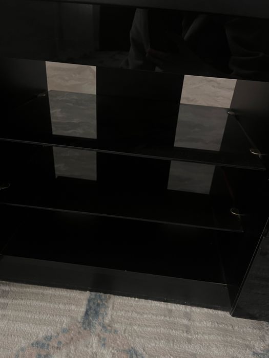 Подставка под телевизор