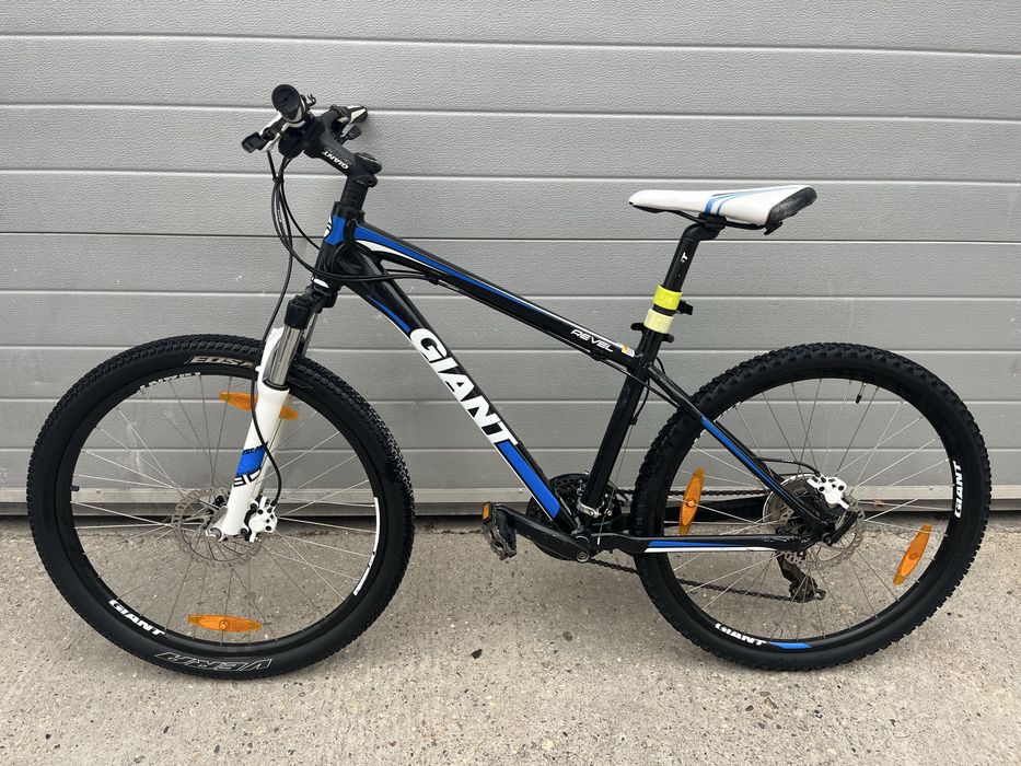 Bicicletă Mountain Bike Giant Revel – Stare foarte bună