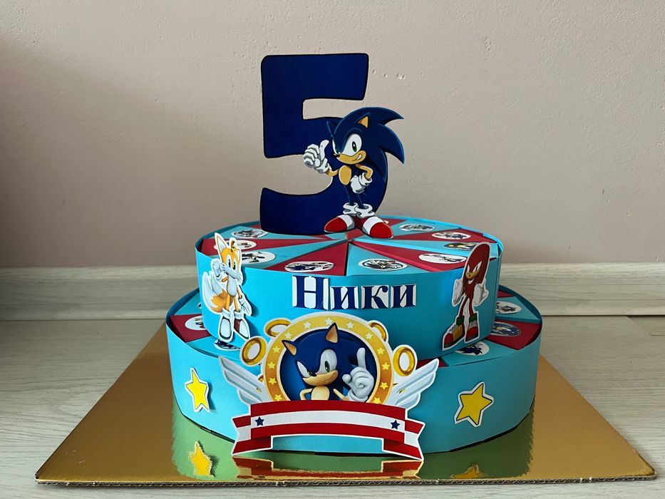 Картонена/хартиена торта/украси