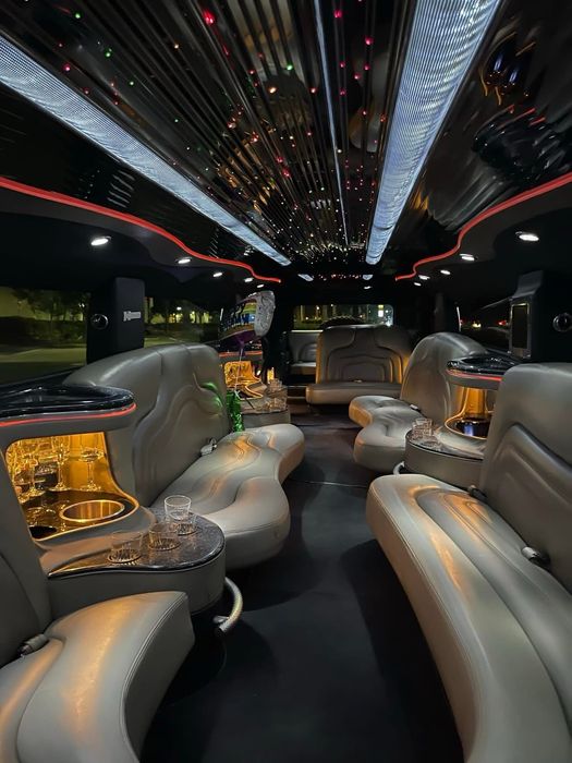 Limuzina De Închiriat Hummer H2