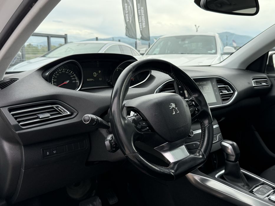 Peugeot 308 1.6HDi* 2018г* АВТОМАТИК* 172.000КМ* Топ Състояние