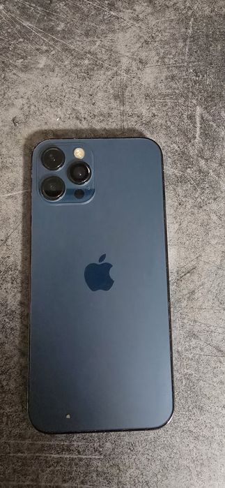 Vand sau schimb IPhone 12 Pro max