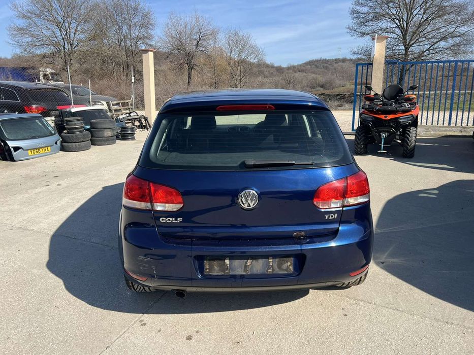 VW Golf 6 1.6 105 кс.код на мотора CAY