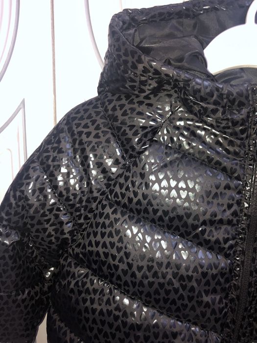 Стильная осенняя, теплая куртка.