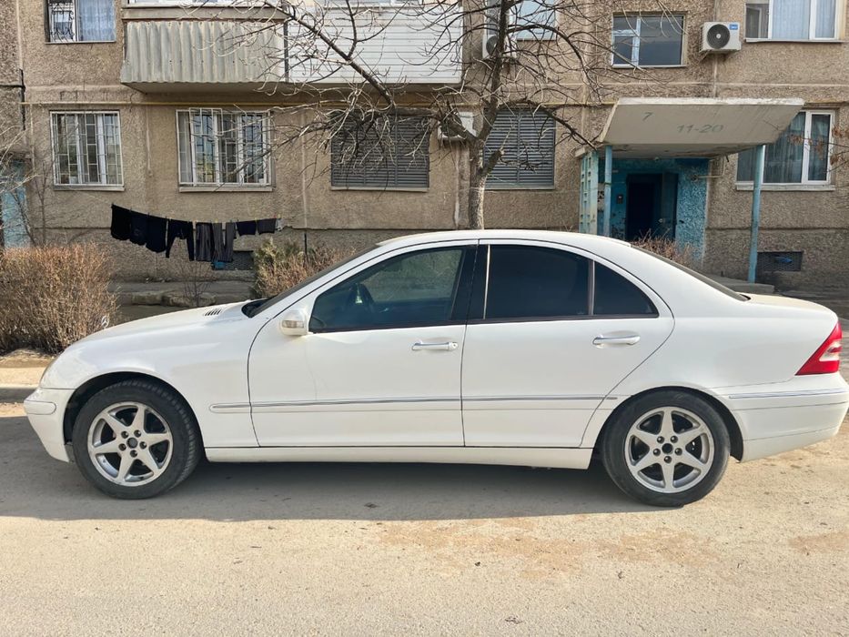 Продам срочно авто