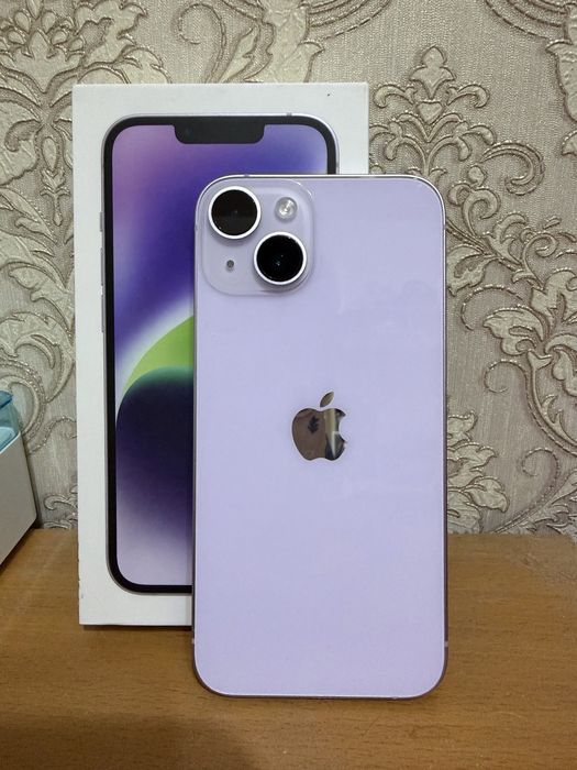 Телефон iPhone 14