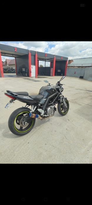 Suzuki sv 650,N 2007 14000 km verificați .