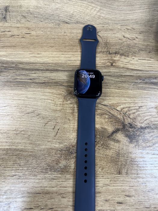 Apple Watsh SE серия 2