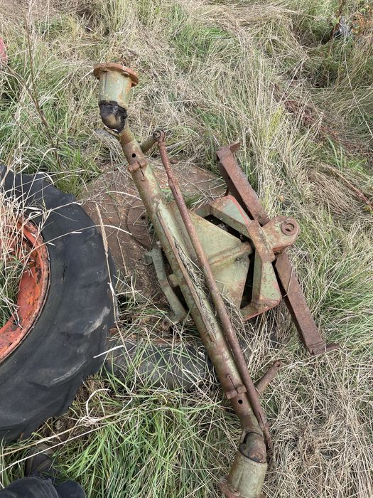 Punte fata tractor Carraro
