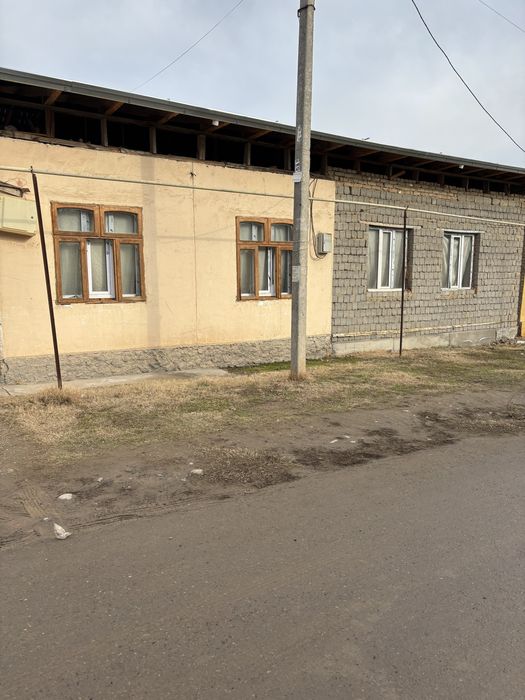 Уй сотилади Назарбе