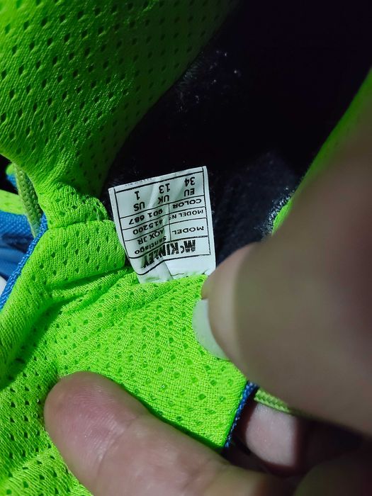 Обувки за момчета номер 34