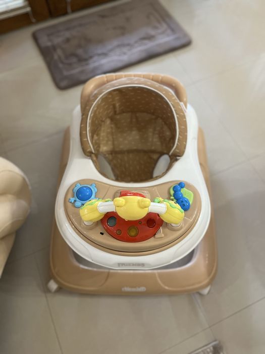 Chipolino Детска проходилка 4 в 1 ПРИЯТЕЛИ лате.