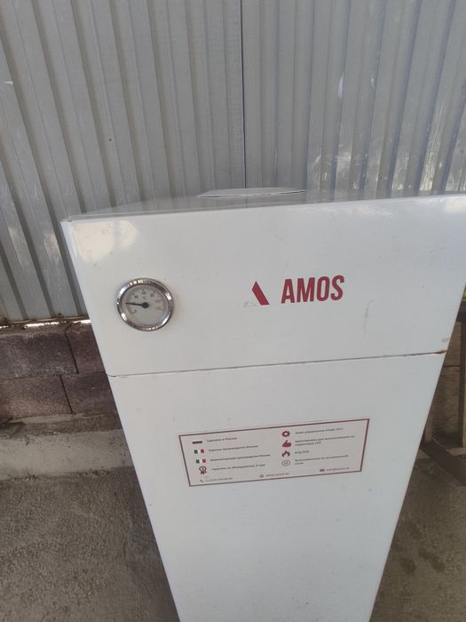 Напольный газовый котёл продам