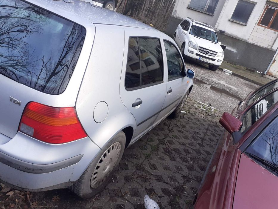 Фолксваген Голф 4