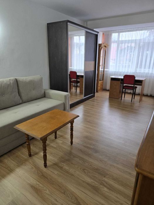 Închiriere apartament